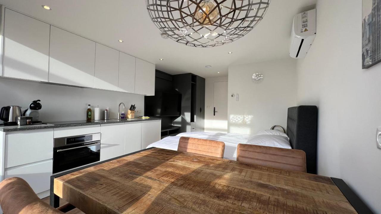 Stylish Apartments In The Heart Of Breda City Center Екстериор снимка