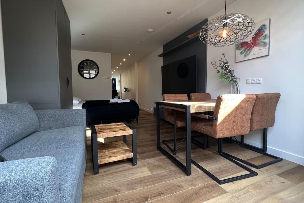 Stylish Apartments In The Heart Of Breda City Center Екстериор снимка